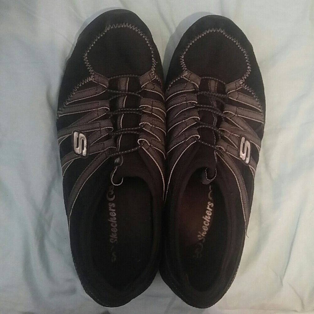 Black athletic shoes