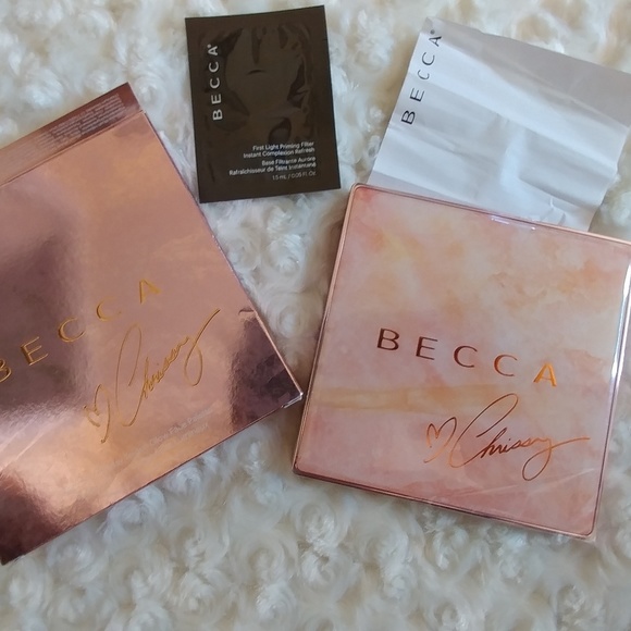 🎉HOST PICK 🎇SOLD - Picture 2 of 4