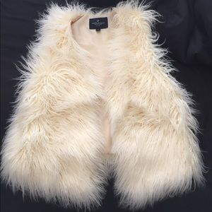 Fur Vest White