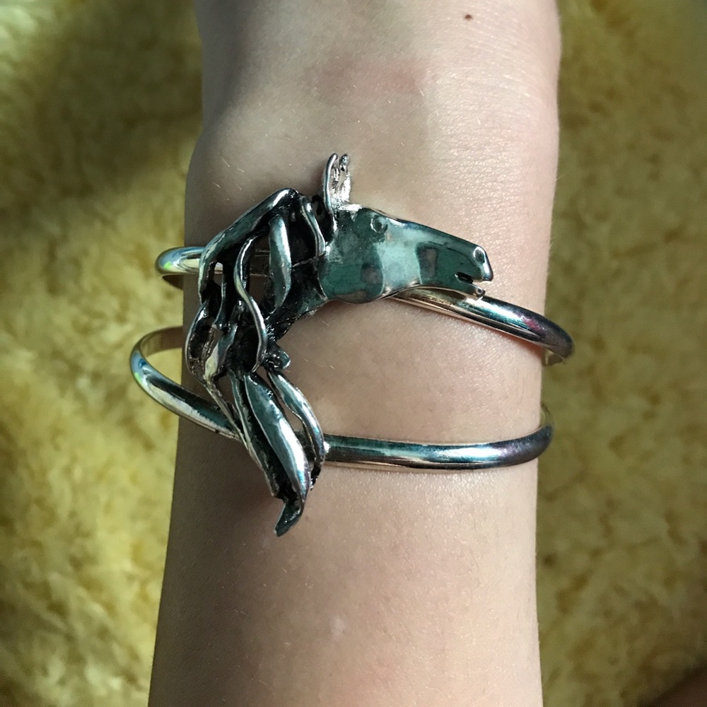 Sterling silver horsehead cuff bracelet worth $250