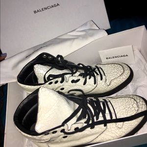 balenciaga sneakers/trainers