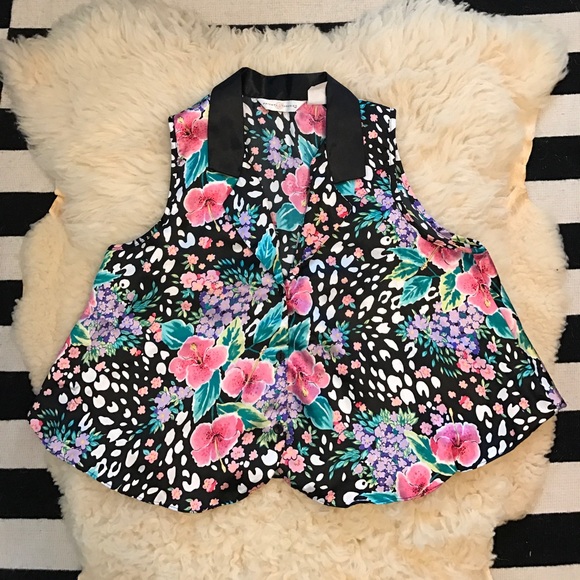 Private luxuries floral top - Picture 1 of 5