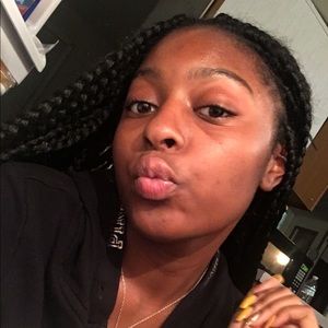 Meet your Posher, Indya