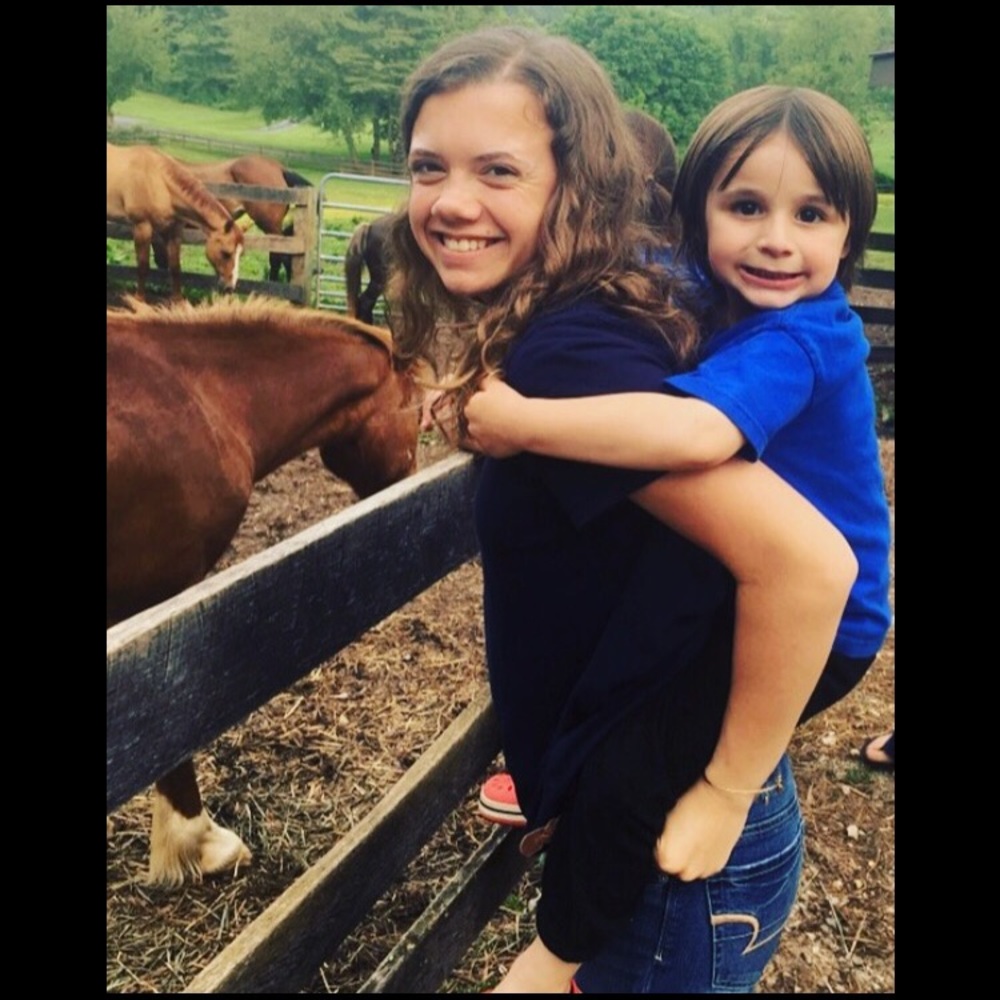 Meet your Posher, Shelby