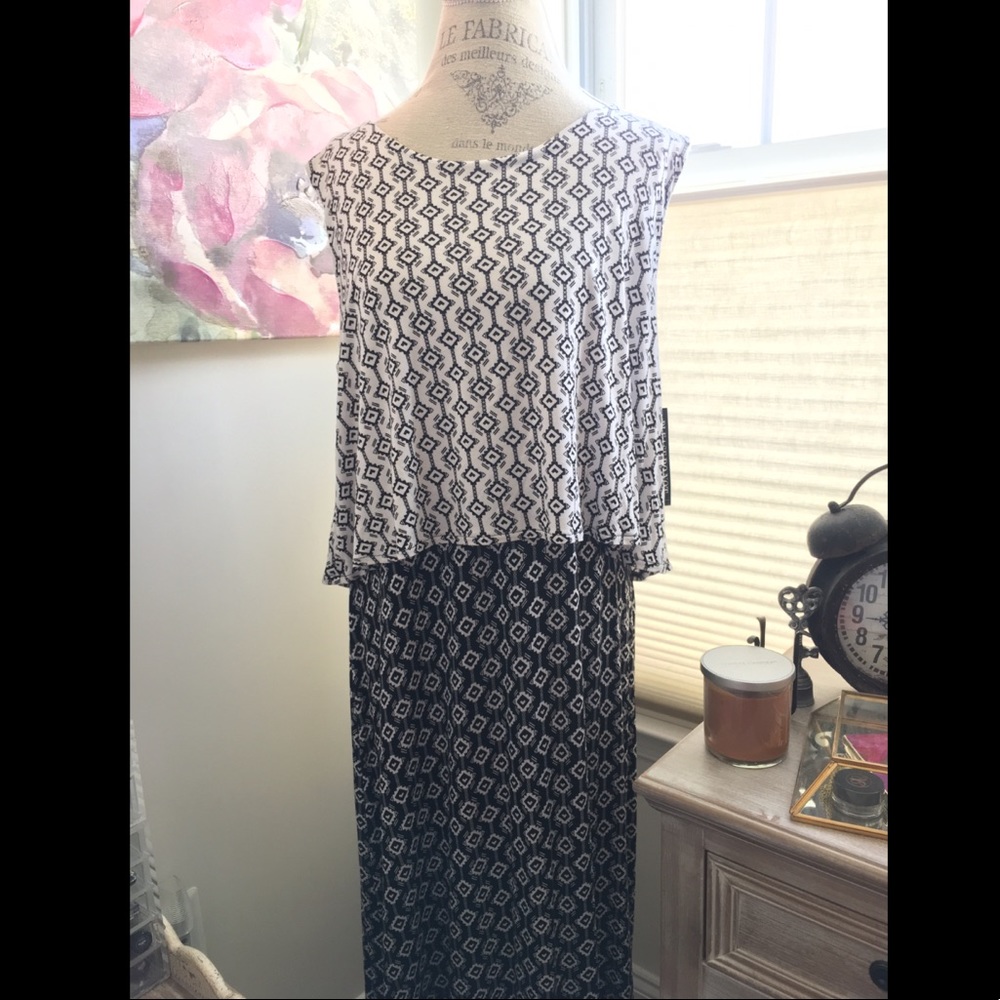 SUPER SALE FINAL! New York & Co Maxi Dress