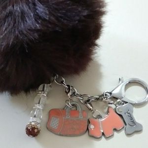 Pom pom keychain