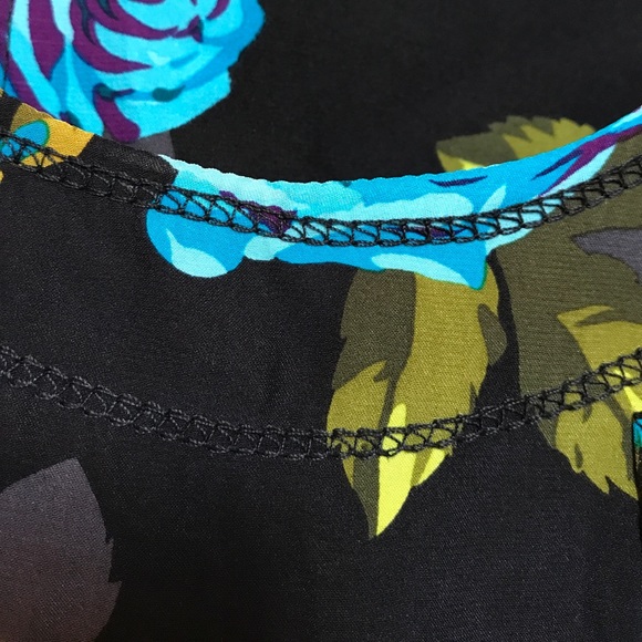 Betsey Johnson silk slip dress - Picture 4 of 8