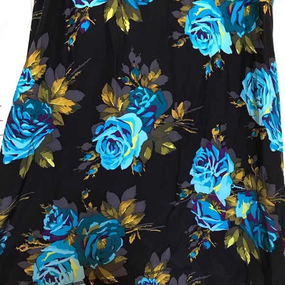 Betsey Johnson silk slip dress - Picture 5 of 8