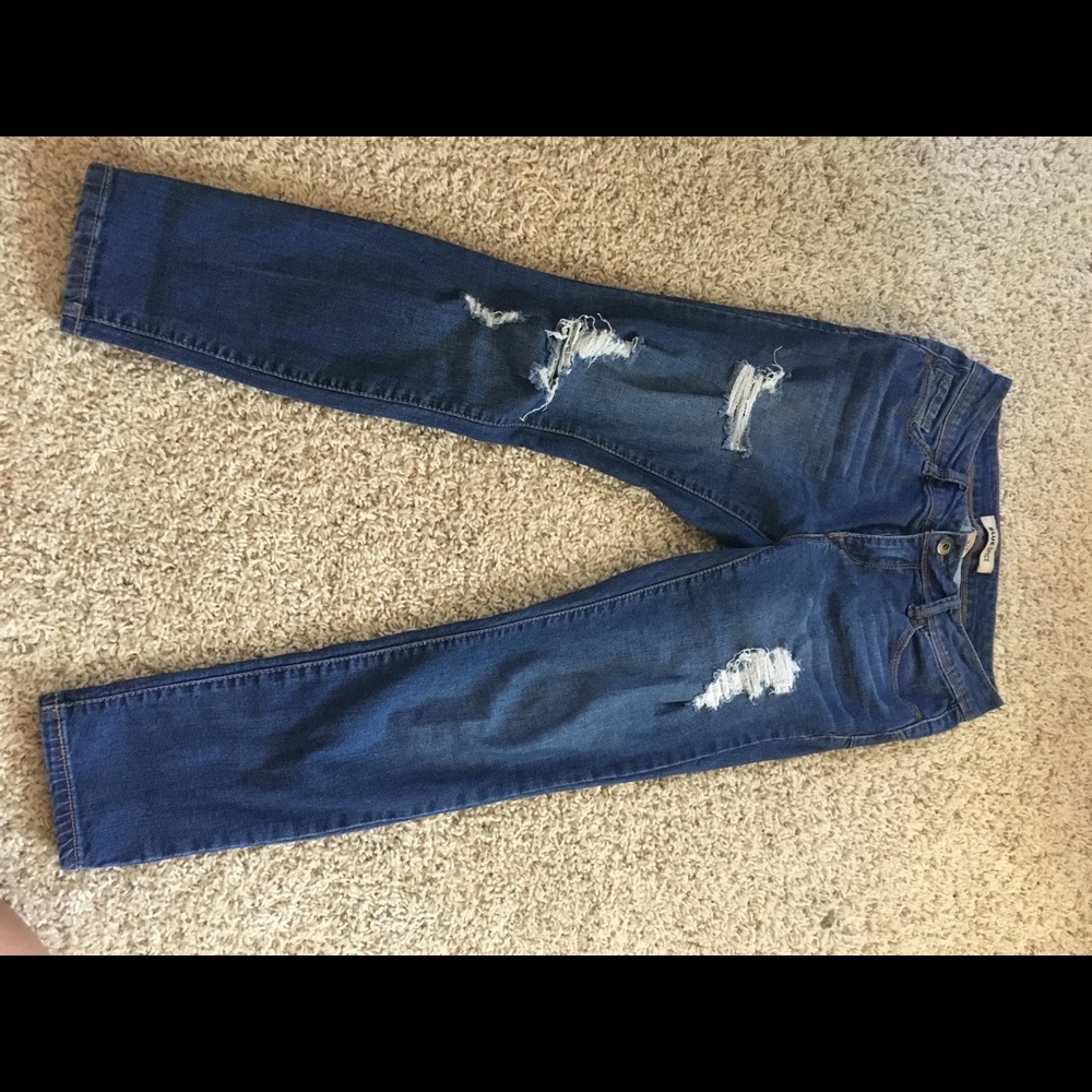 dark blue Cotton on distressed jeans.