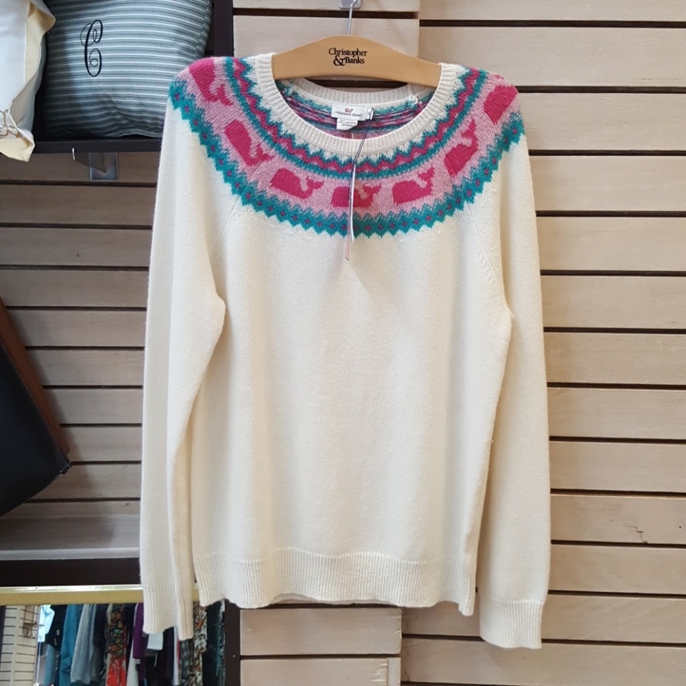 New Vineyard Vine Sweater
