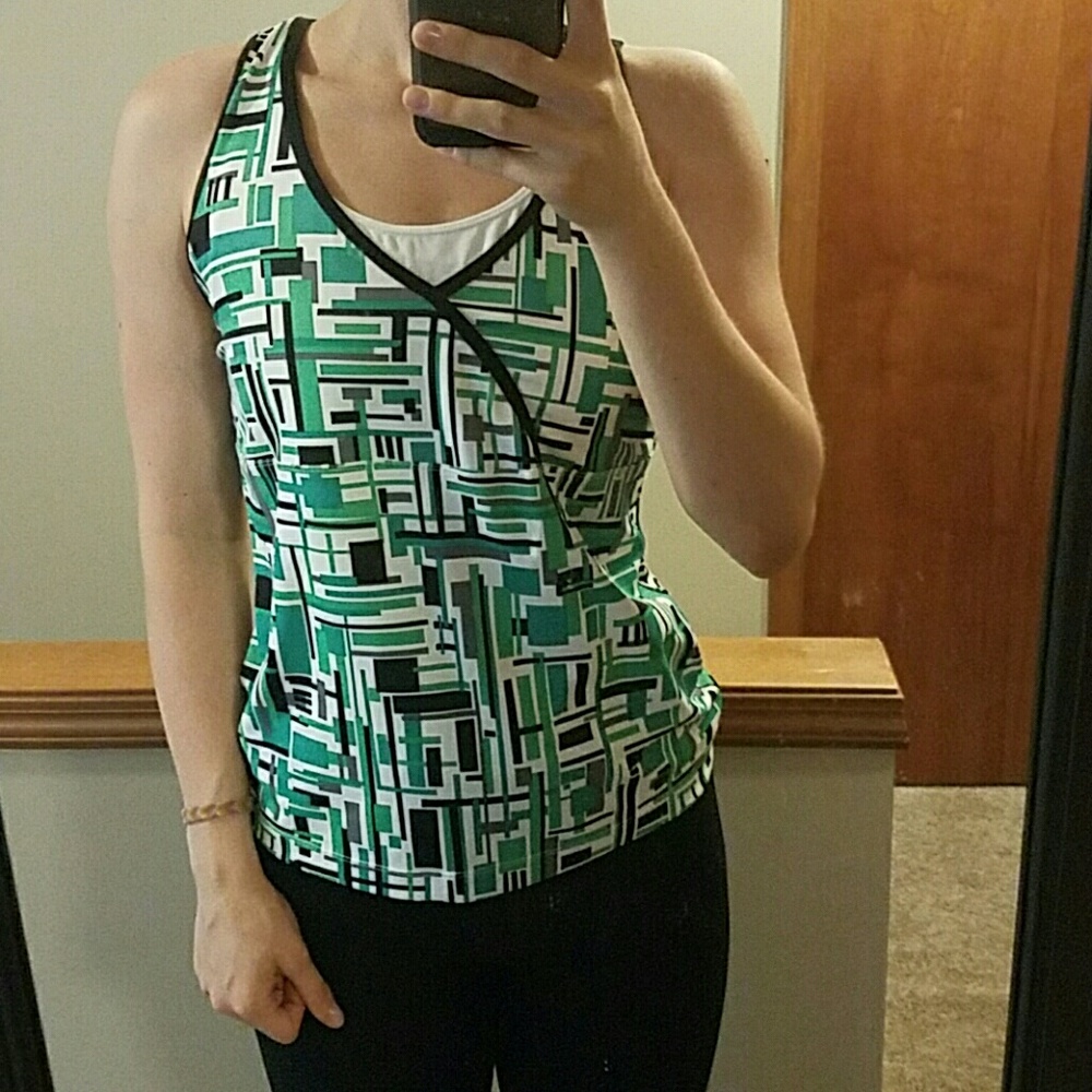 Xersion athletic top