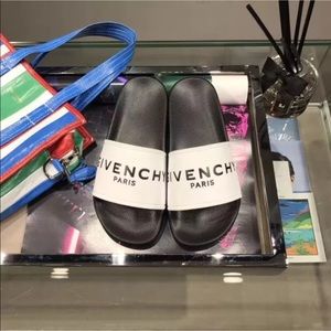 Givenchy slide