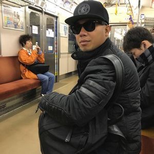 Meet your Posher, Christopher