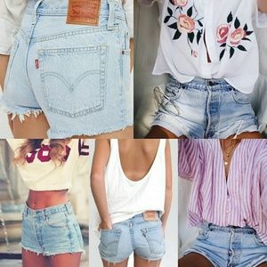 🌊Levi Cutoff Shorts 0 (fit 00/xs)🌴