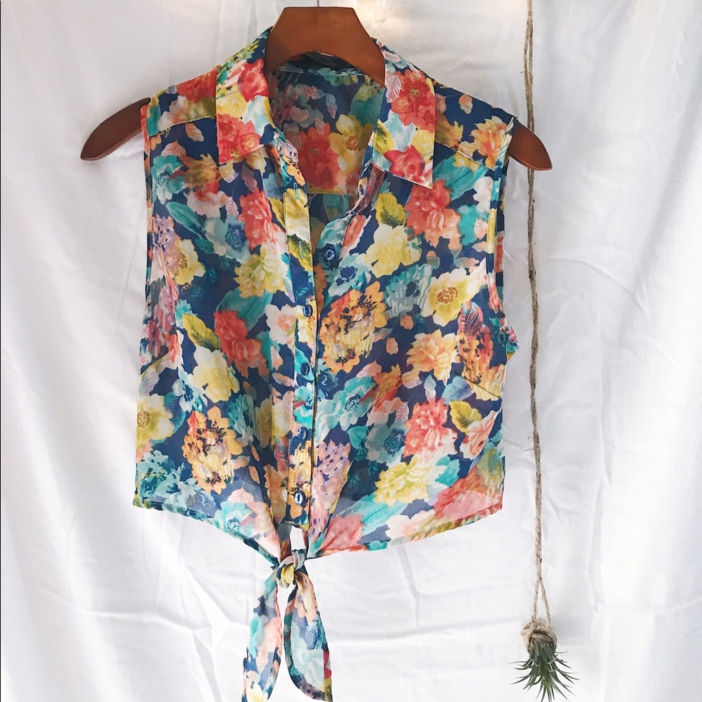 Floral sheer crop top!