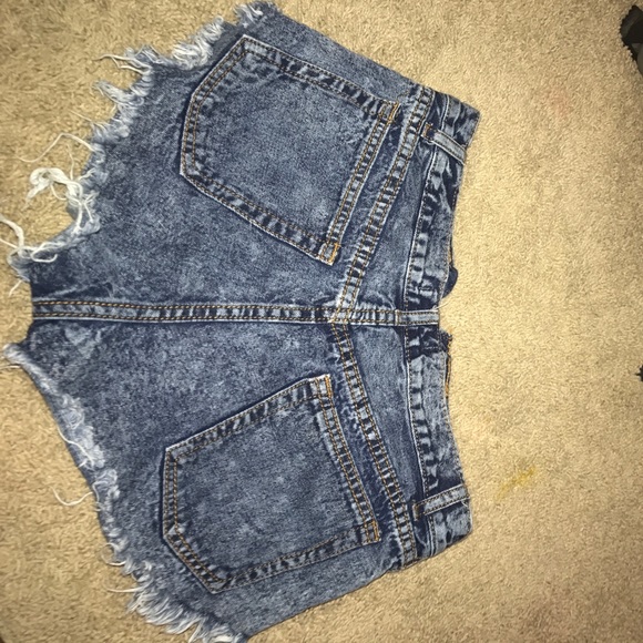 Blue JEAN SHORTS DISTRESSED - Picture 3 of 5