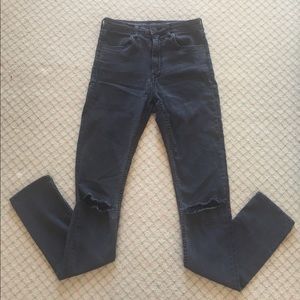 H&M black high waisted jeans