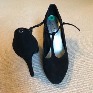 Guess heels size 8