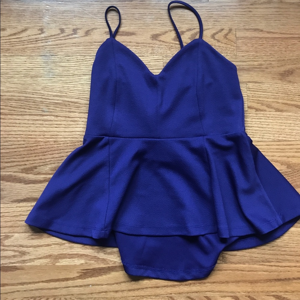 H&M purple peplum tank