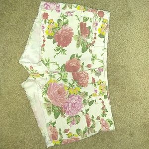 Flower shorts