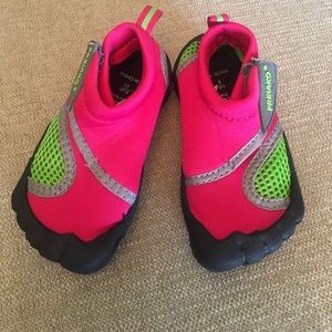 Fresko colorsense watershoes