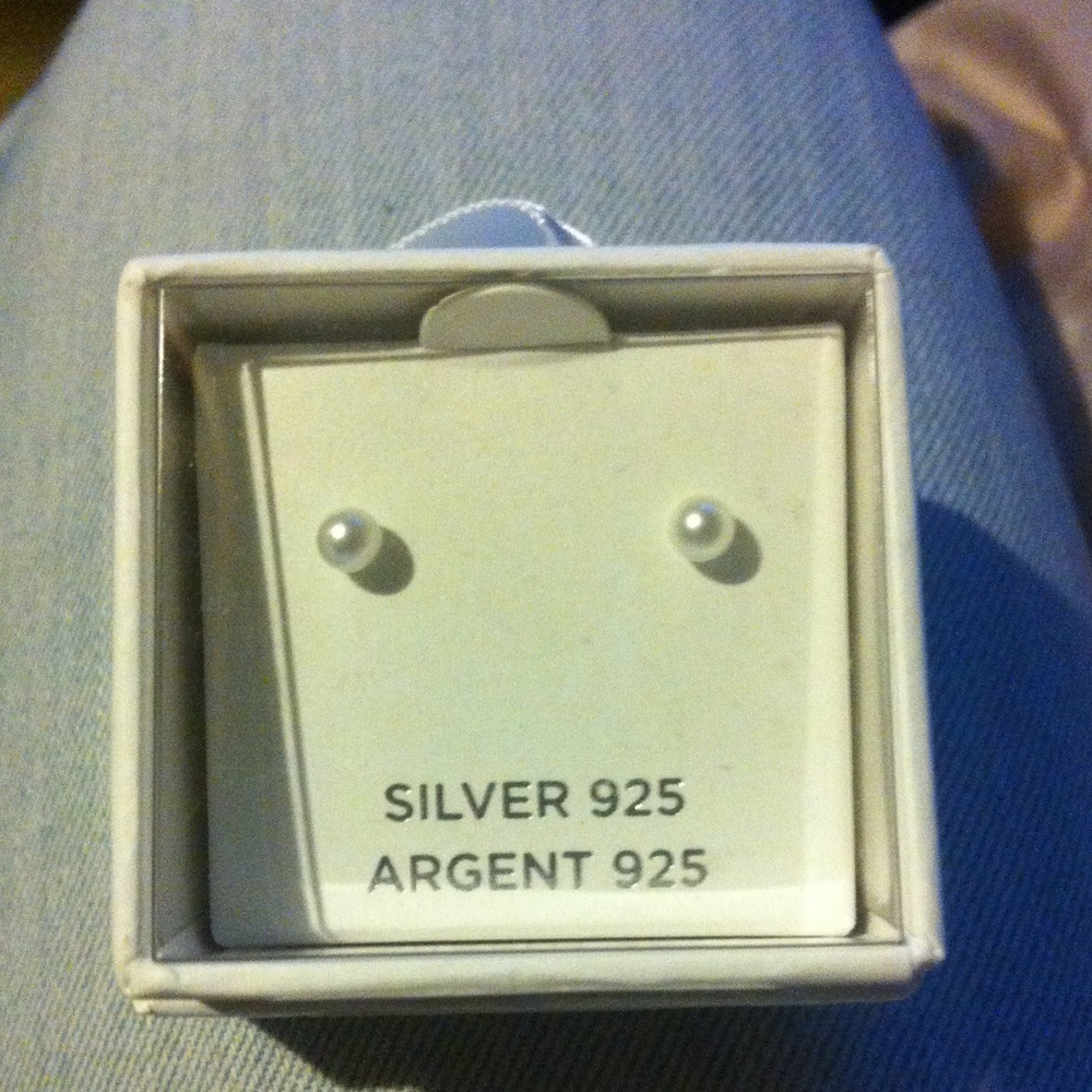 sterling Silver post pearl earrings
