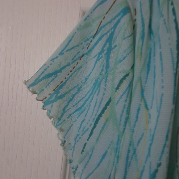 💕JH Collectibles mock wrap top - Picture 2 of 4