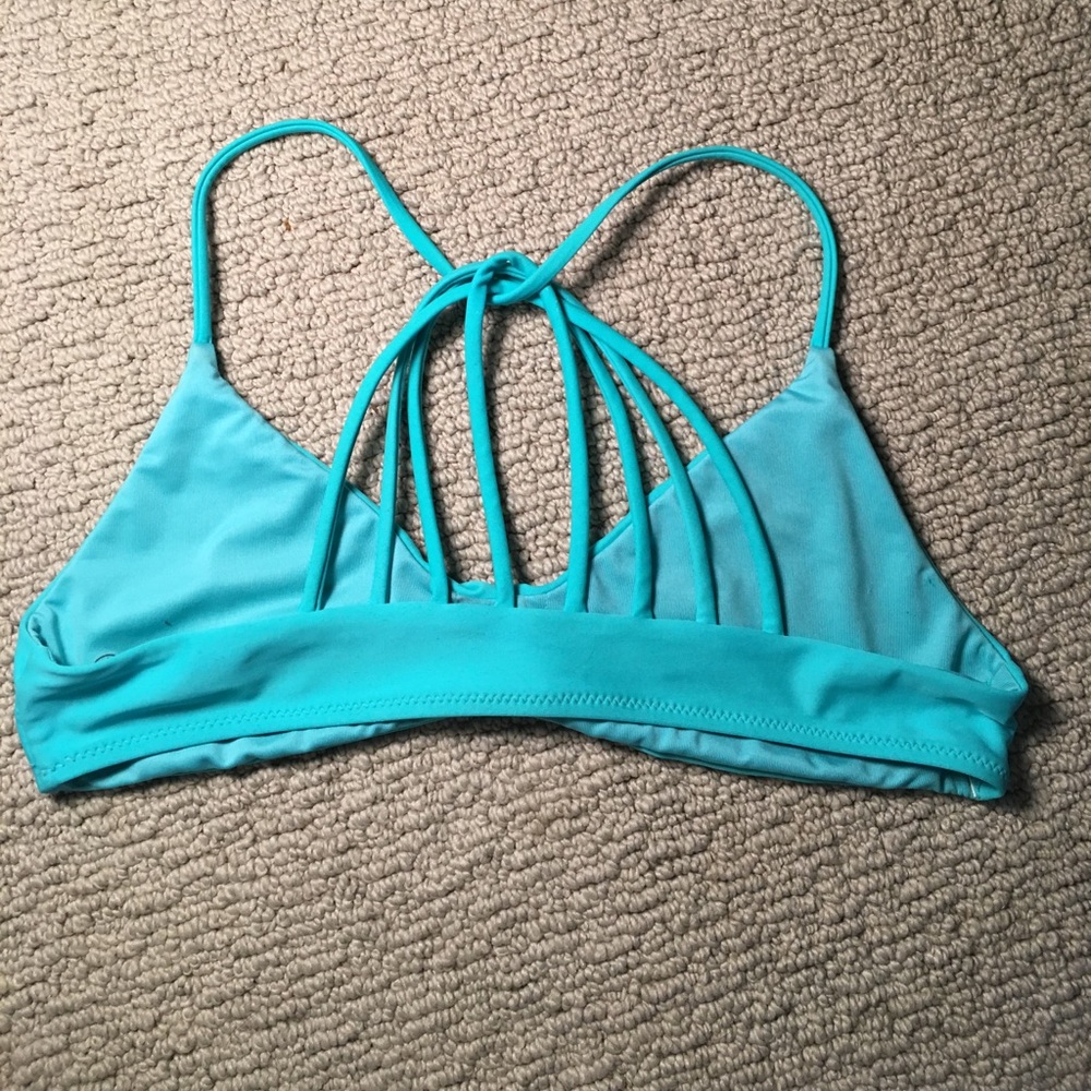 Volcom Top - Picture 2 of 2