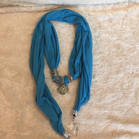 ⬇️Blue Jewelry Necklace Silver Heart scarf - Picture 5 of 6