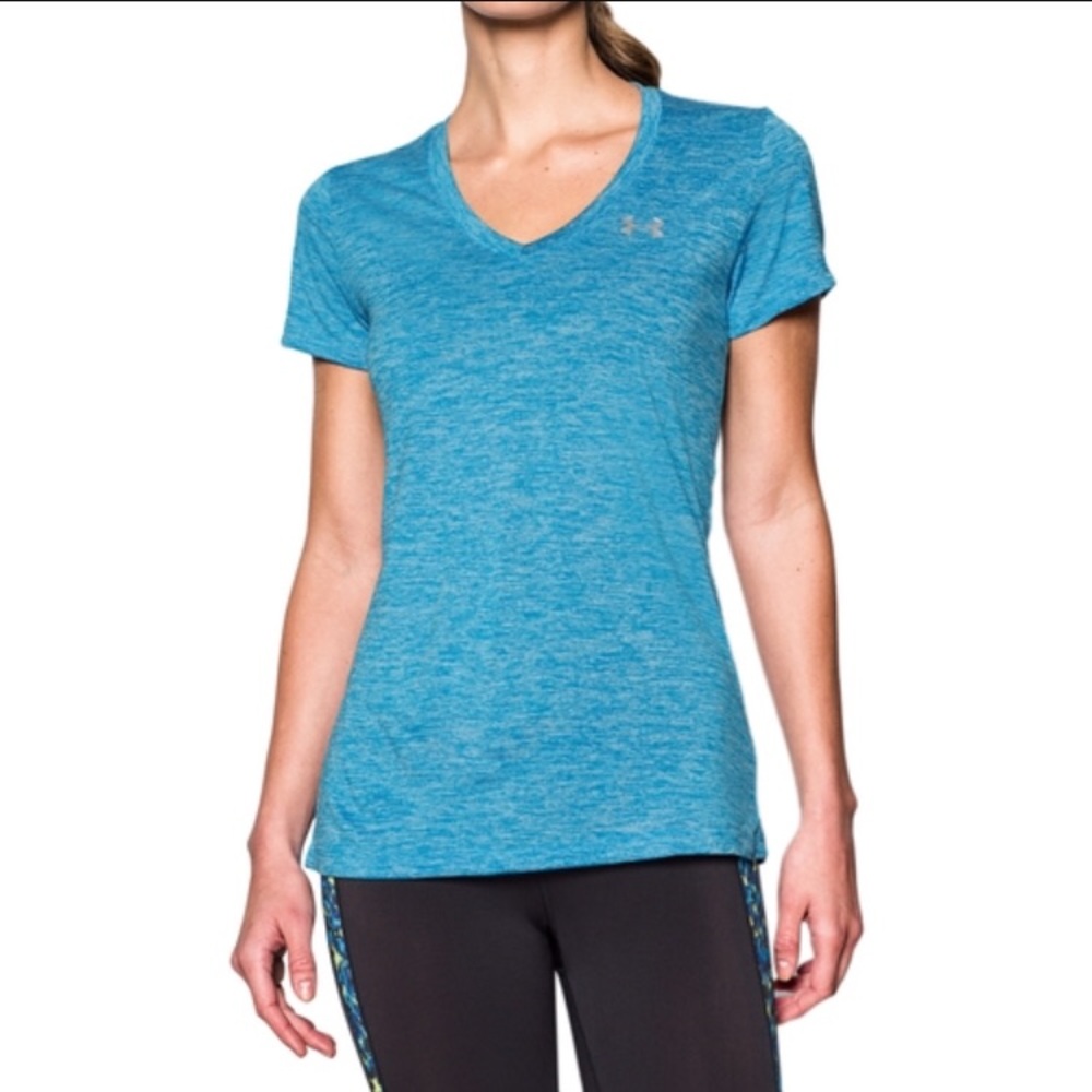 🚨SALE!🚨 UA Tech V-Neck Twist