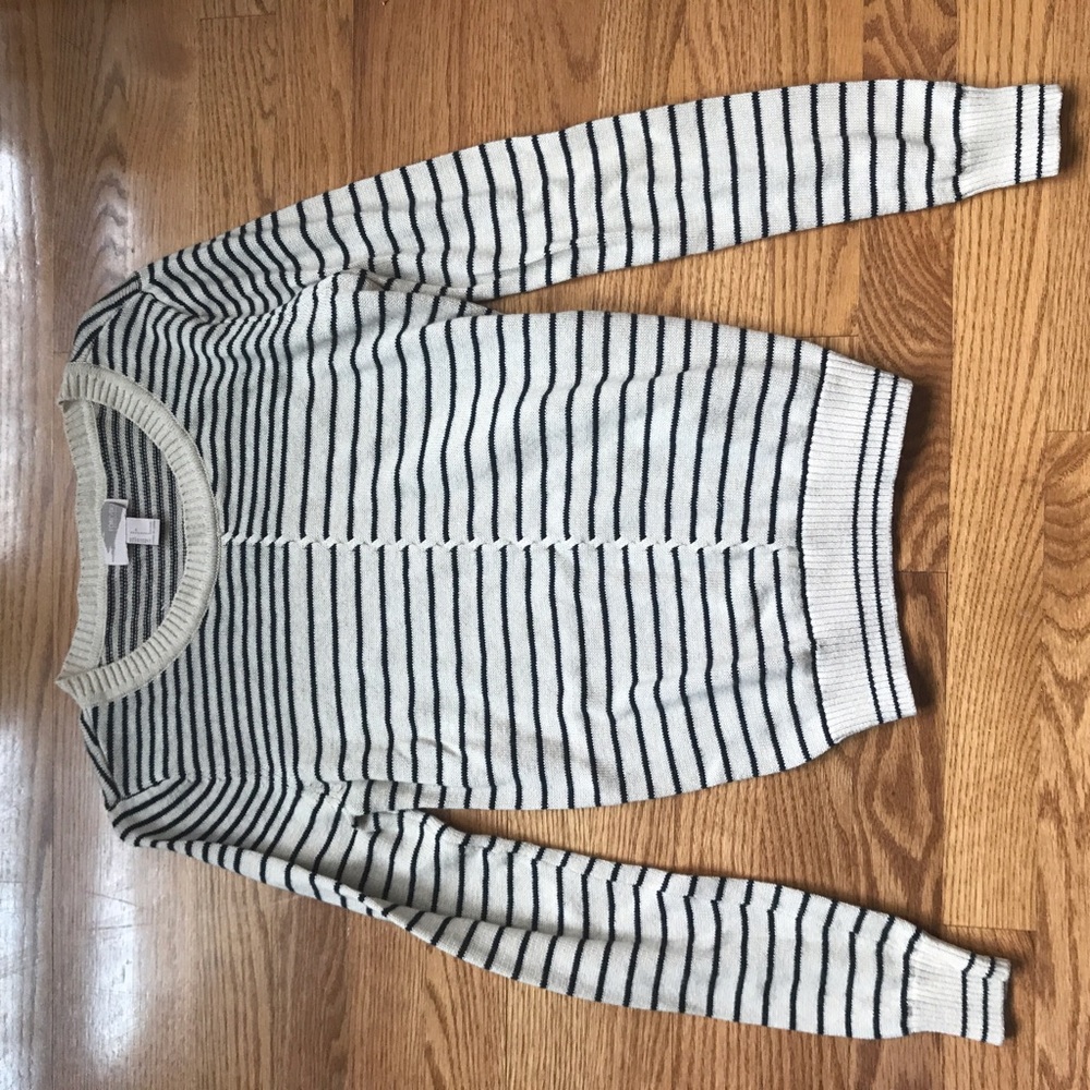Forever 21 sweater