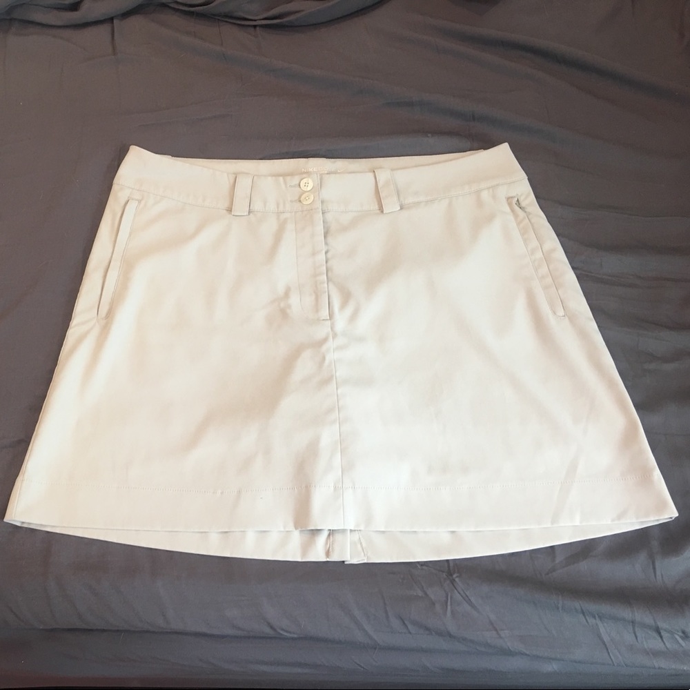 Nike golf dri-fit skort size 14