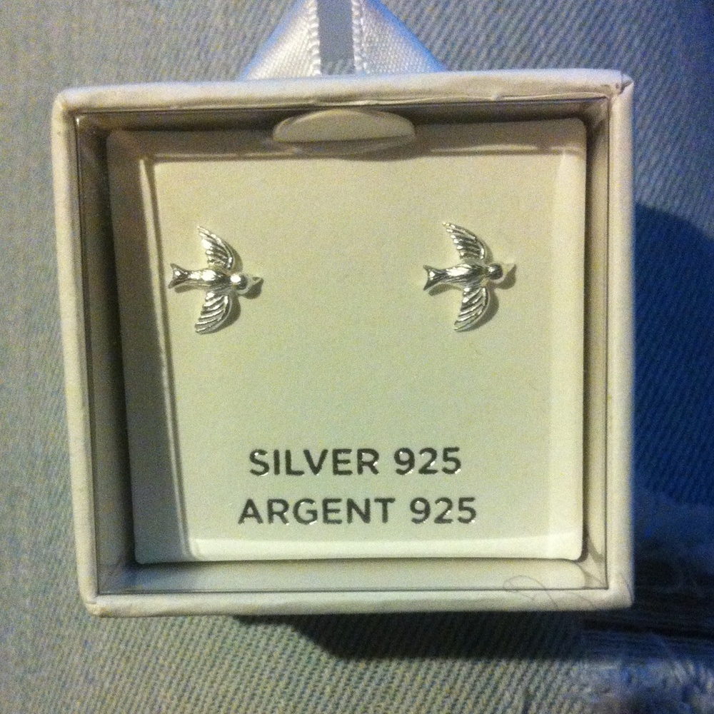 Sterling silver swallow post