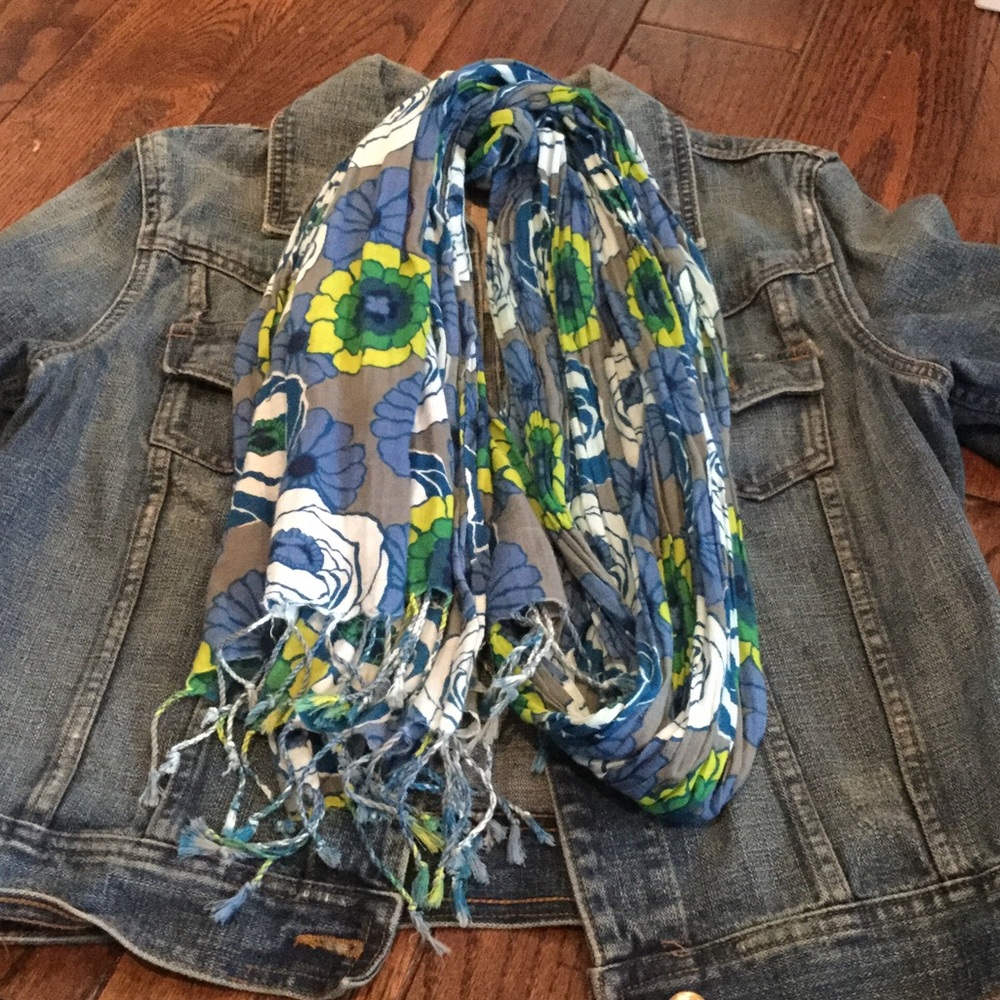 Scarf