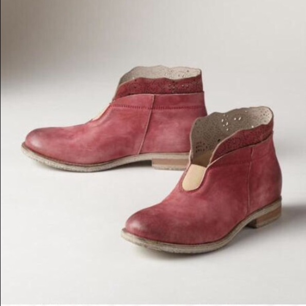 Sundance Stargazer boots size 37
