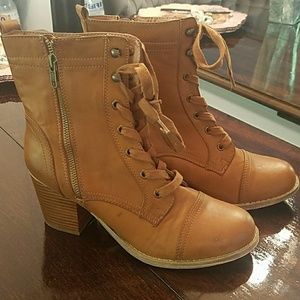 Forever 21 boot