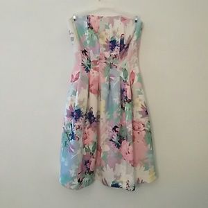 New York & Company strapless floral dress
