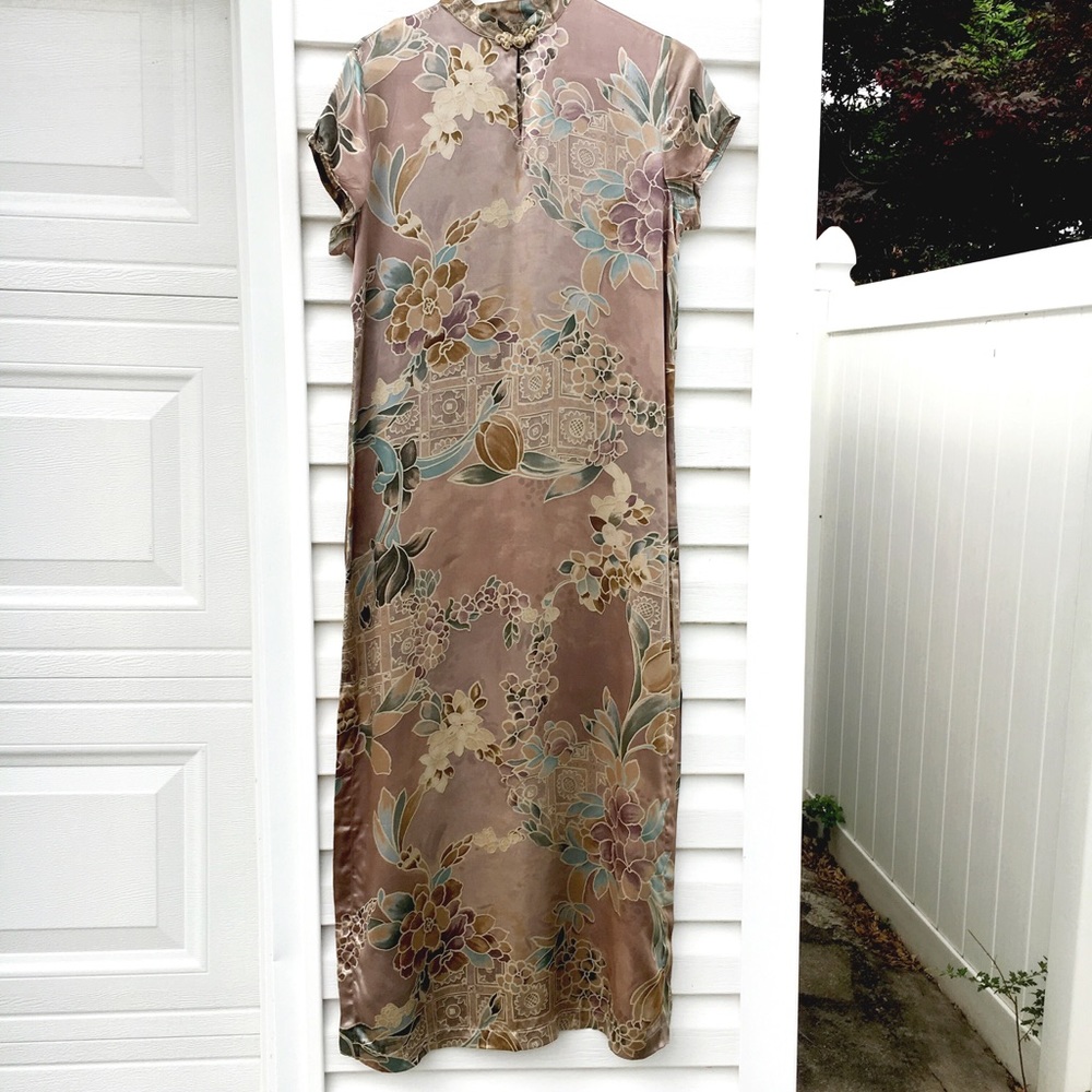 Silk dress w/ Chinese collar / Modern Cheongsam
