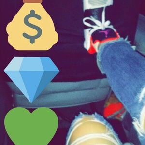 Meet your Posher, Alexandria