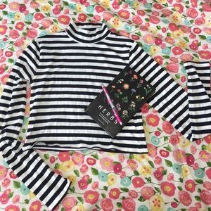 Cute long sleeve, high neck, crop top :)