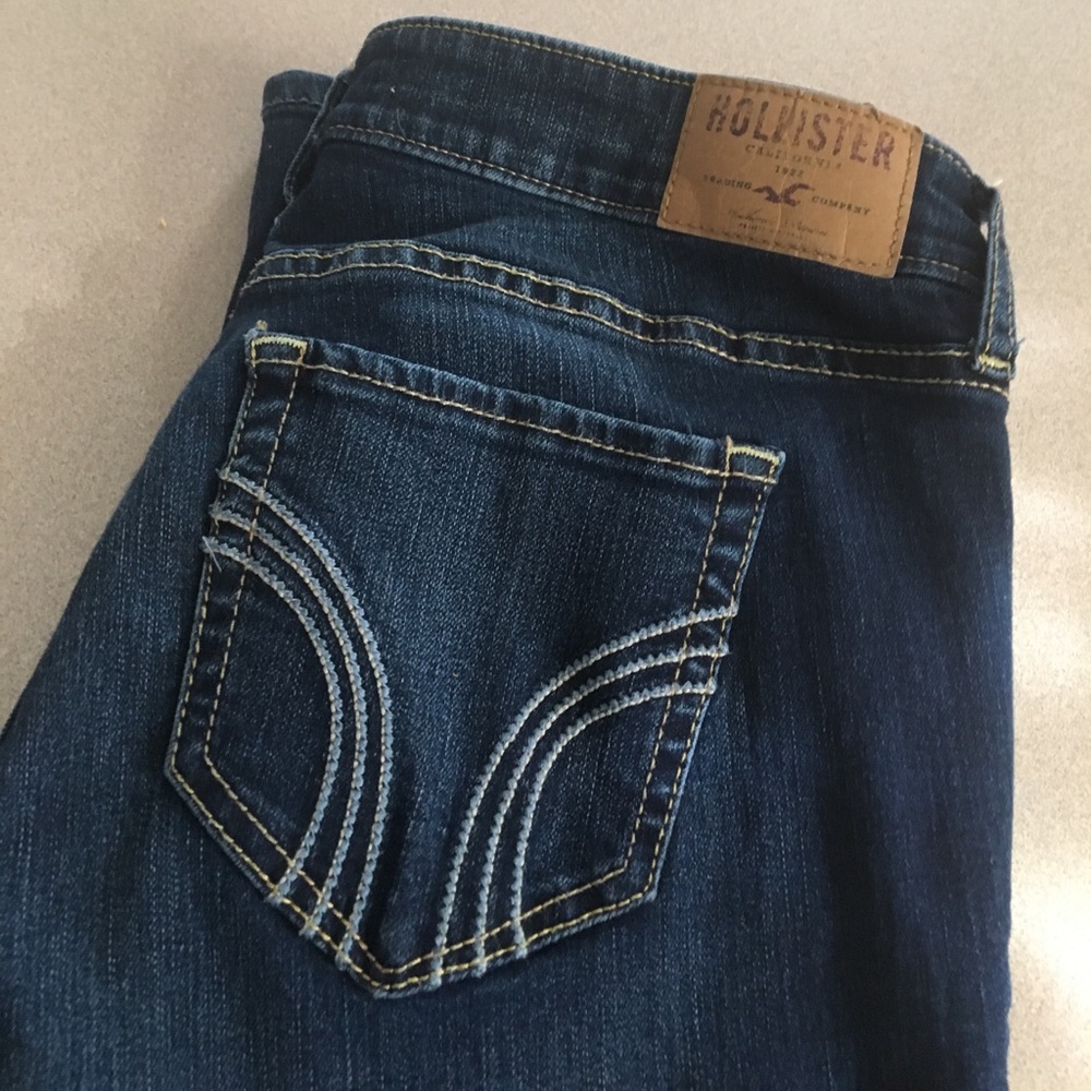 Hollister jeans !!