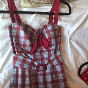 Stop staring retro pencil dress in size XS