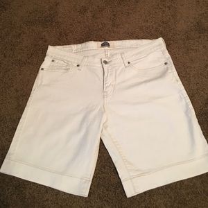 Levi's White Shorts.