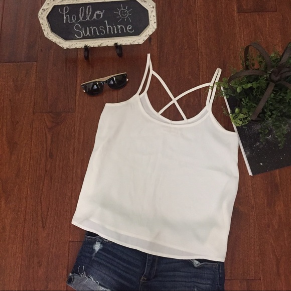 A&F Criss Cross Cami - Picture 4 of 4