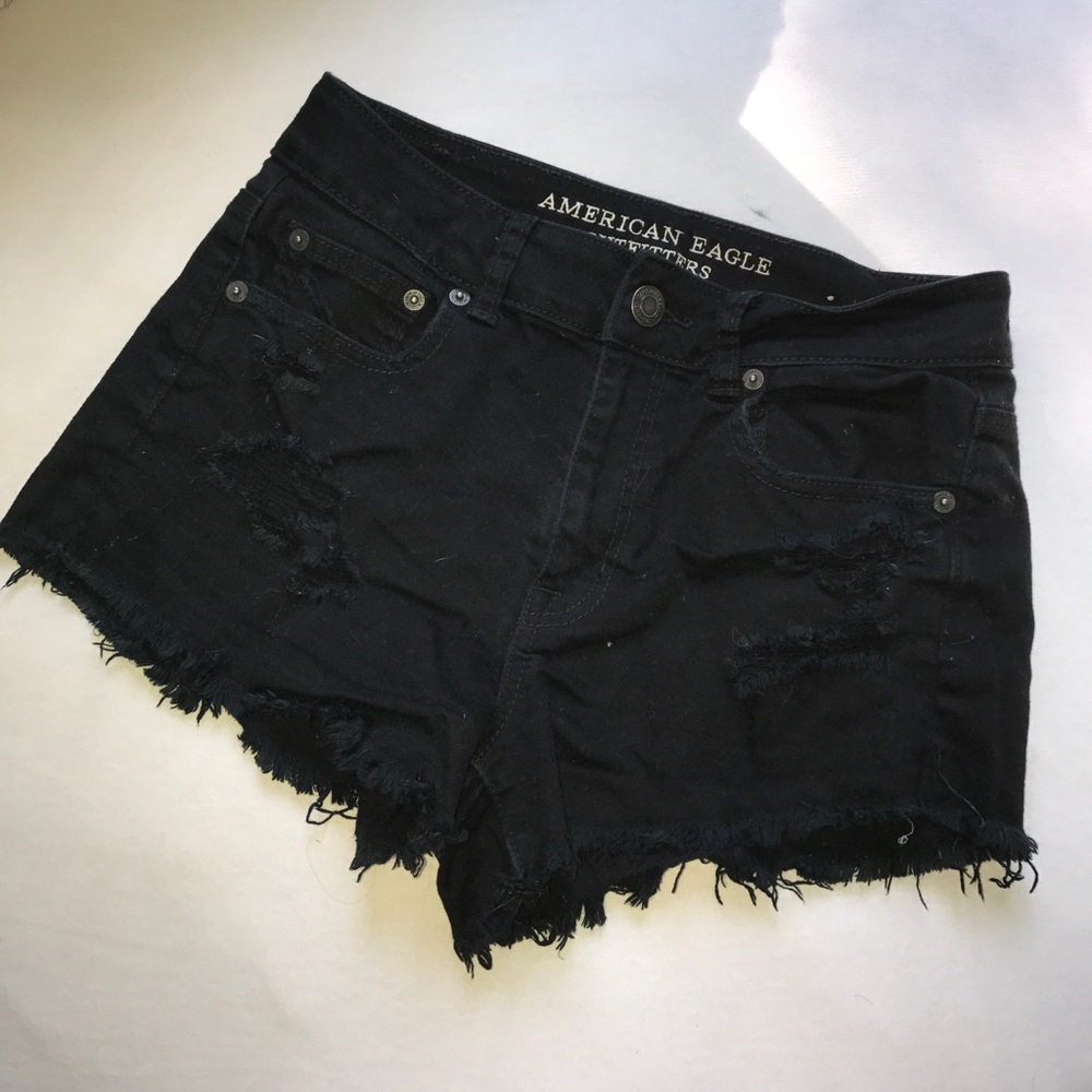 Black Ripped High Waisted Cut Off Shorts🌻