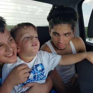 Meet your Posher, Marcel