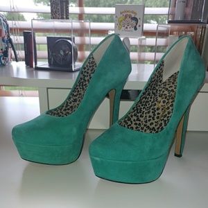 Jessica Simpson Suede Pump -  Size 5