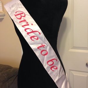 Bride to be sash