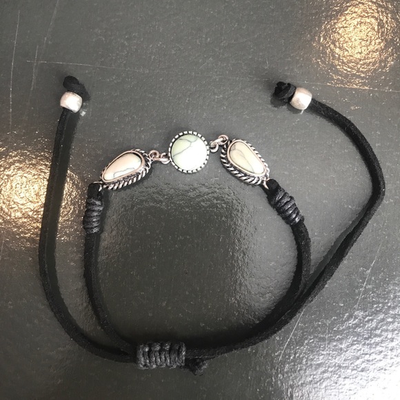 Bracelet - Picture 2 of 2