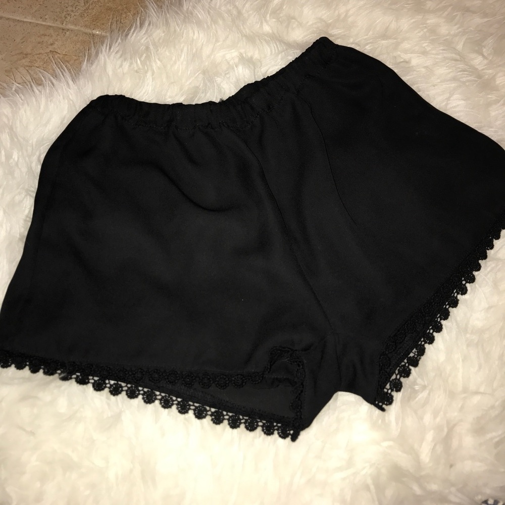 Brandy Melville summer shorts